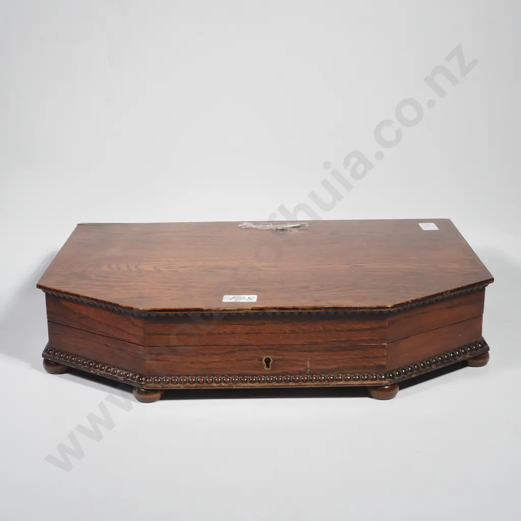 Vintage Oak 1950s Deco Cutlery Box containing Eight Place Silver Plated  Flatware in the Old English Pattern Image 1++