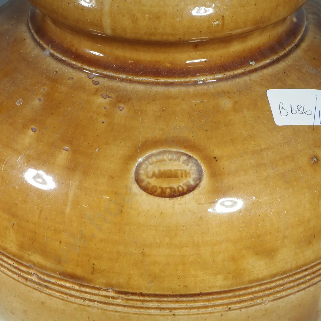 Large Doulton Lambeth Two Tone Stoneware Crock Image 1++