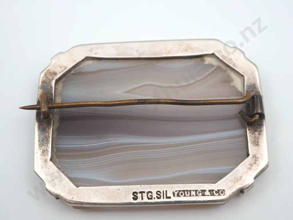 Young & Co Agate Sterling Silver Brooch Image 1++