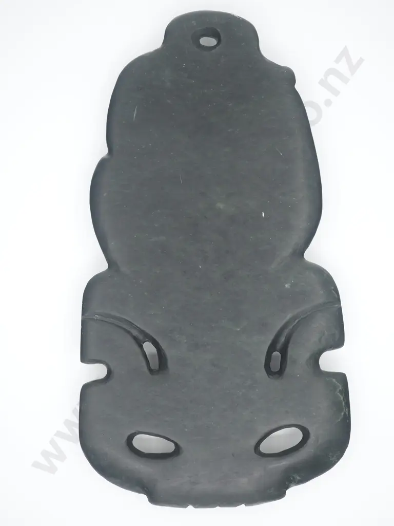 Dark Kawakawa Rimu Area Pounamu Hei Tiki Image 1++
