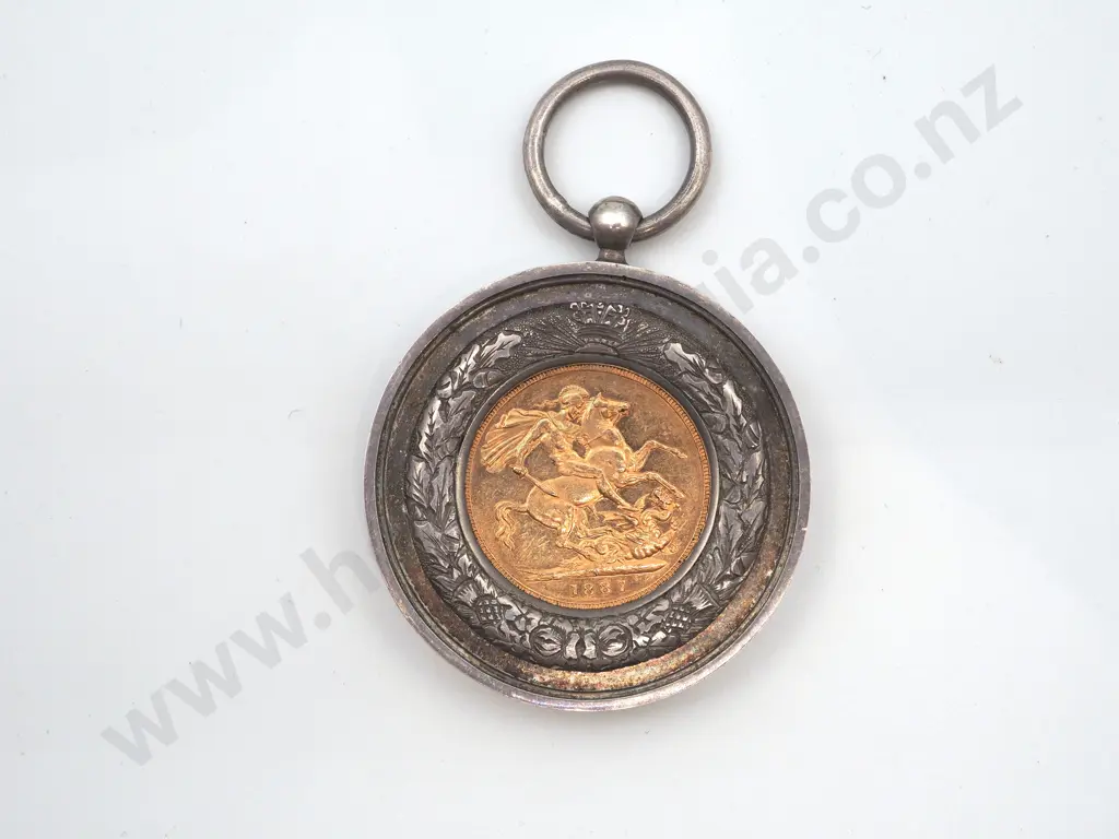 Nelson Queen Victoria Jubilee Prize Medal by Brown & Kerr Image 1++