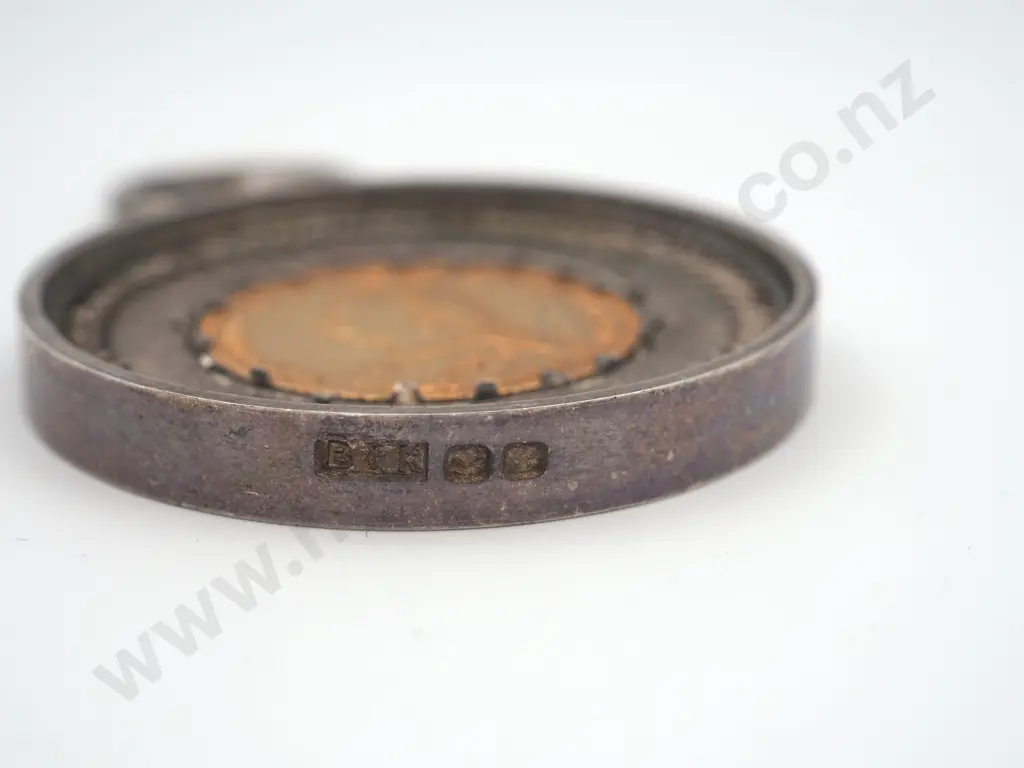 Nelson Queen Victoria Jubilee Prize Medal by Brown & Kerr Image 1++