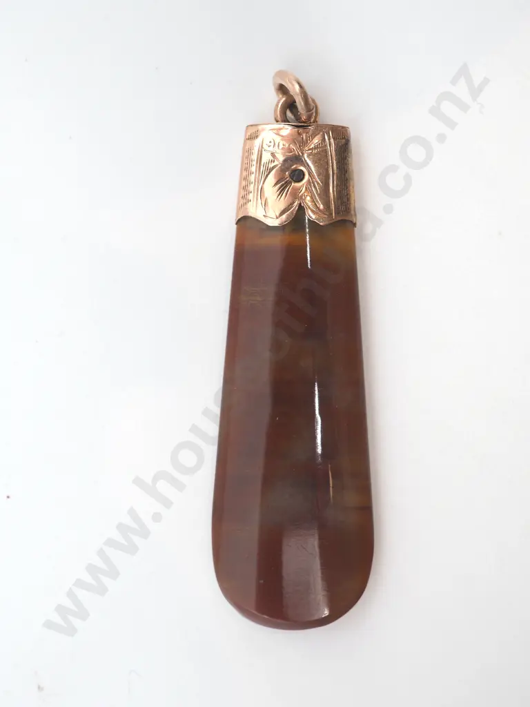 New Zealand Agate Pendant in 9ct Gold Image 1++