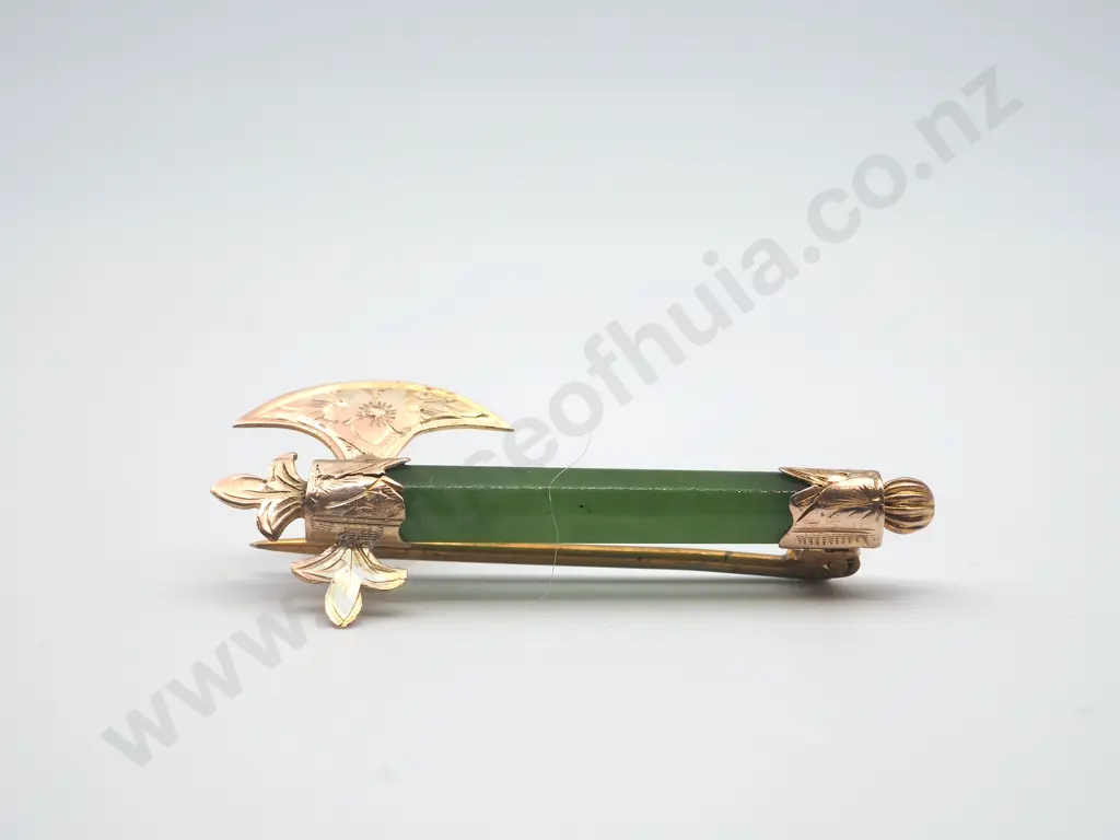 Colonial Axe Brooch in 9ct Gold Image 1++