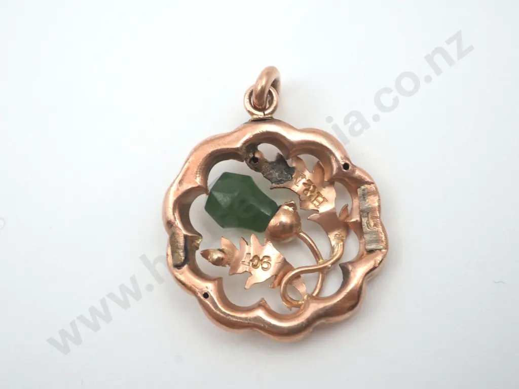 Decorative Greenstone Thistle Pendant Image 1++