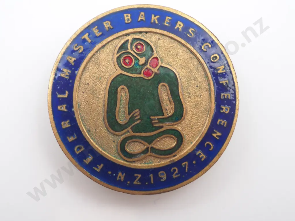 Metal and enamel Federation Master Bakers Conference N.Z. 1927 lapel pin Image 1++