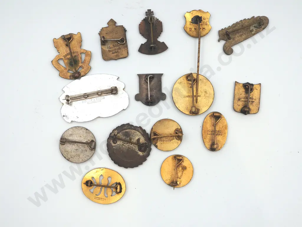 15 x different vintage metal and enamel pins and badges, all by New Zealand makers. Image 1++
