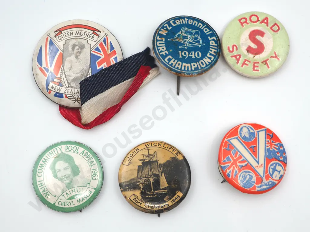 7 x different New Zealand tin badges. 1927 to 1963 Image 1++