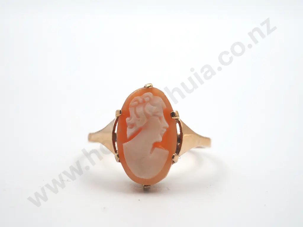 Vintage 9ct Gold Cameo Ring Image 1++