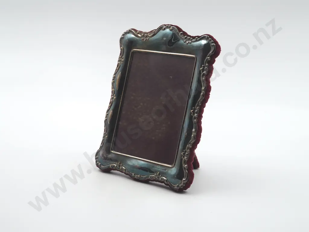 Picture Frame in EPNS Image 1++