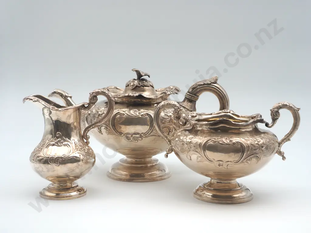 William IV Tea Set in Sterling Silver: 1602 Grams Image 1++