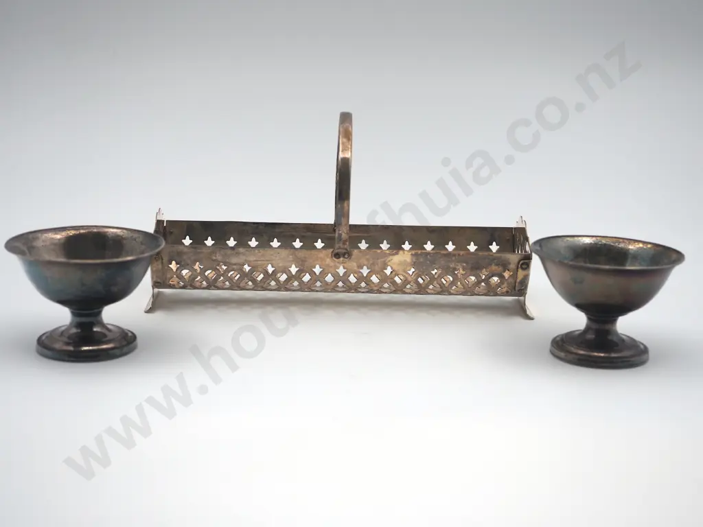S/P Two Bon Bon Dishes & Tray Image 1++