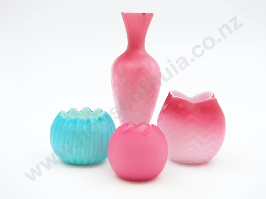 Four Opaque Glass Vases; One A/F Image 1++