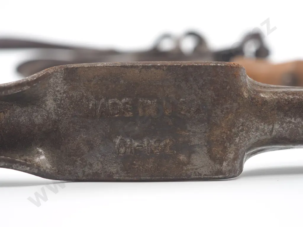 Small Box of Antique Hand Tools Image 1++