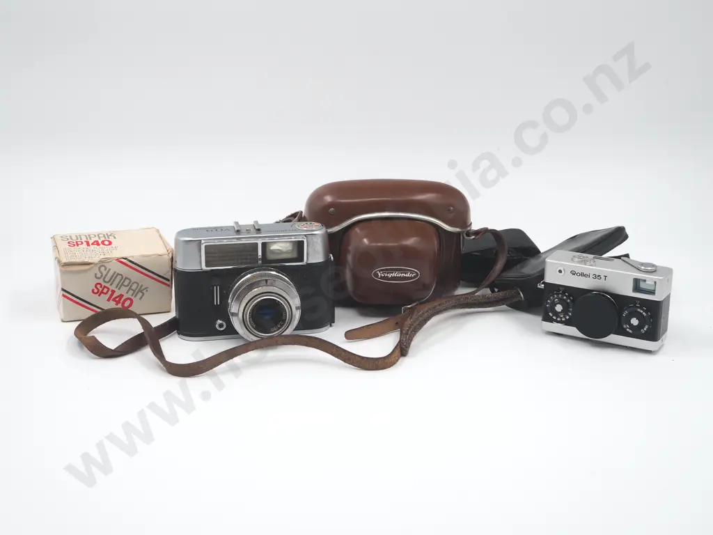 Box of Three Cameras & Accessories Image 1++