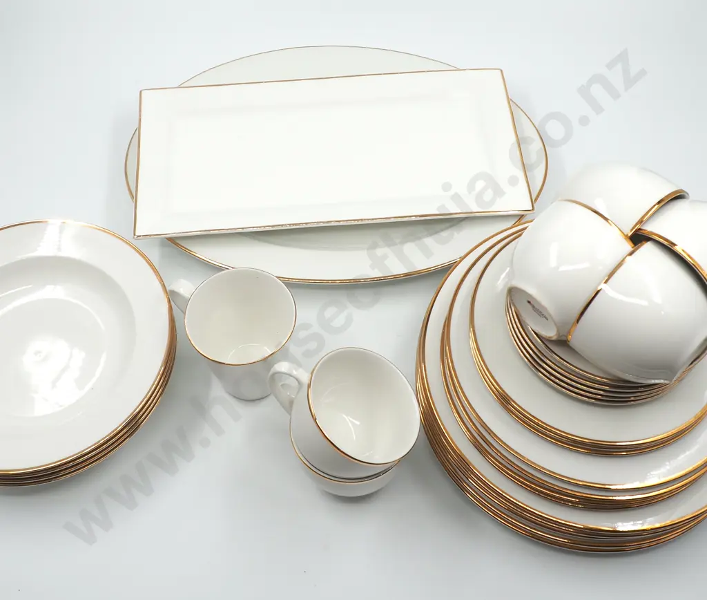 Mixed Lot Maxwell Williams Gold Rimmed China Image 1++