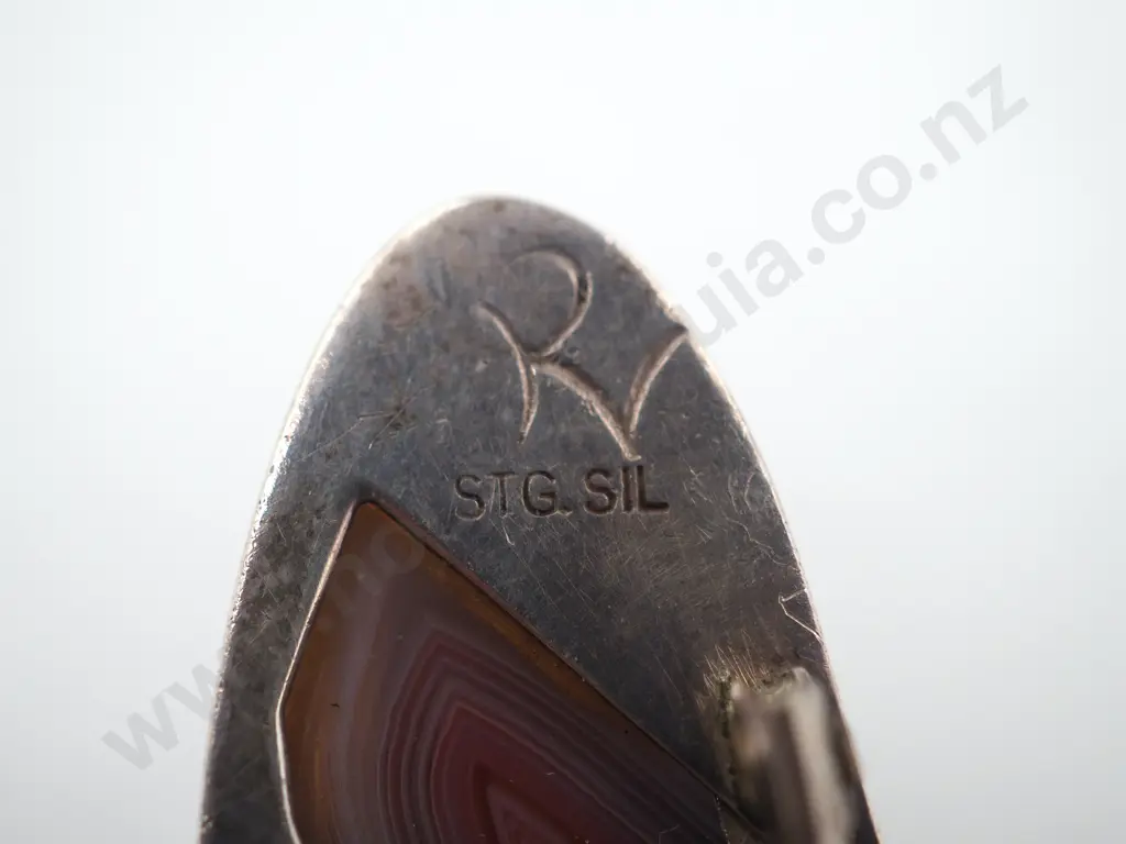 Sterling Silver Agate Brooch Image 1++