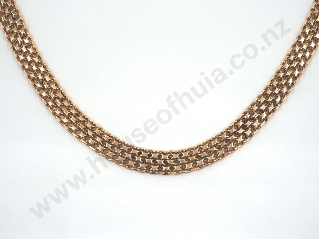 Fancy Five Link Necklace in 14ct Gold Image 1++