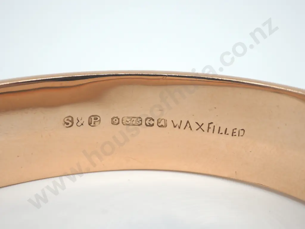 Hinged Wax Filled  Engraved Bangle in 9ct Gold Image 1++