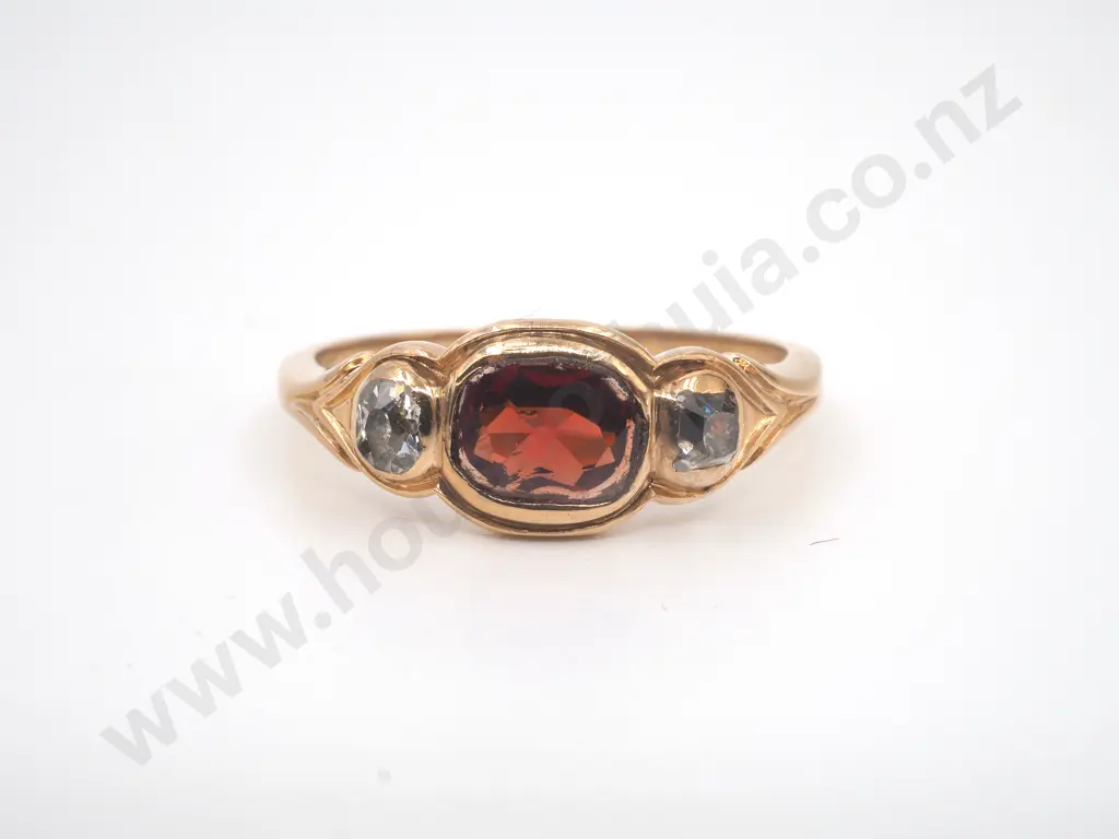 Garnet & Diamond Ring in 18ct Gold Image 1++