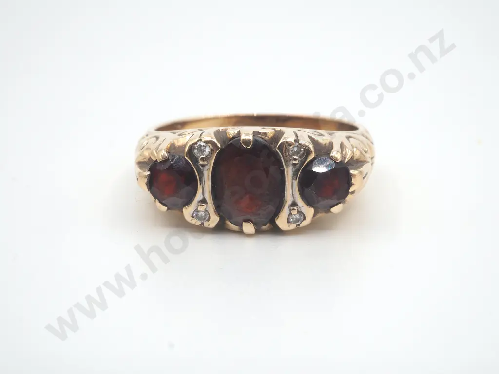 Garnet and Diamond 9ct Gold Ring Image 1++