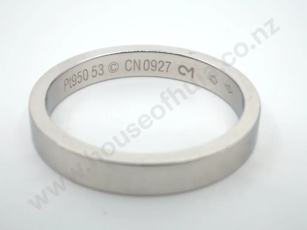 Cartier Band in Platinum Image 1++