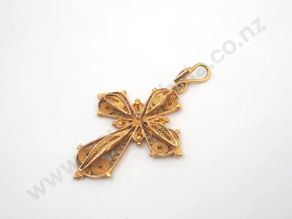 Filagree 22ct Gold Cross Image 1++