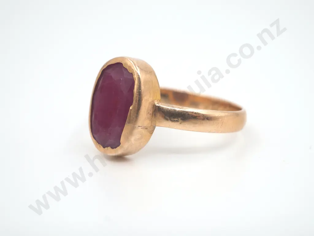 Ruby Ring in 22ct Gold Image 1++