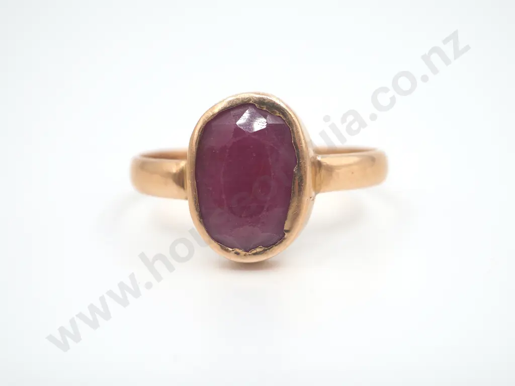 Ruby Ring in 22ct Gold Image 1++