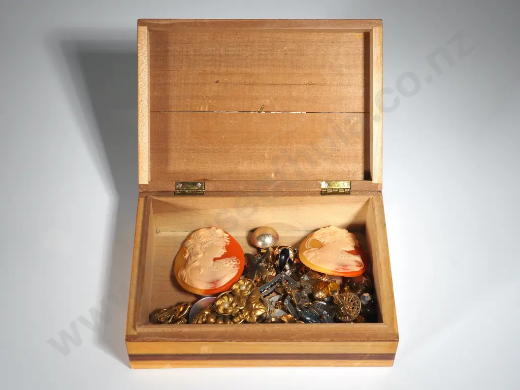 Inlaid Cigar Box w Assorted Costume Jewellery Including Two Cameos Image 1++