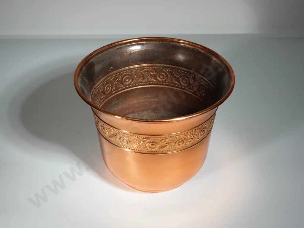 Modern Copper Jardiniere w Embossed Decoration Image 1++