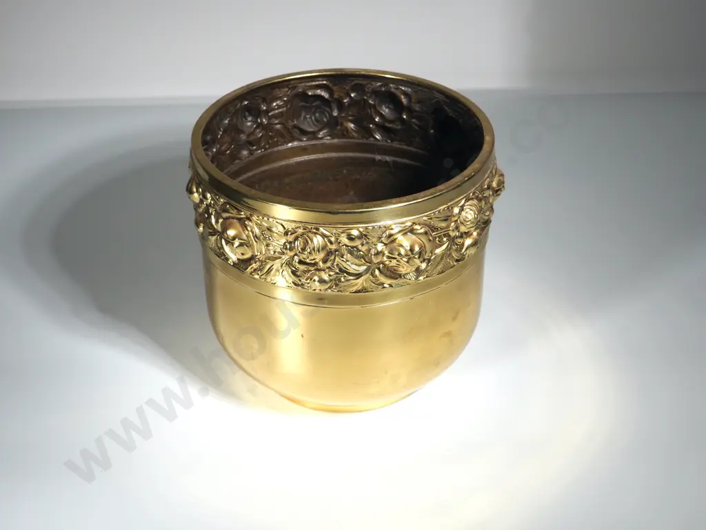 Modern Brass Jardiniere Image 1++
