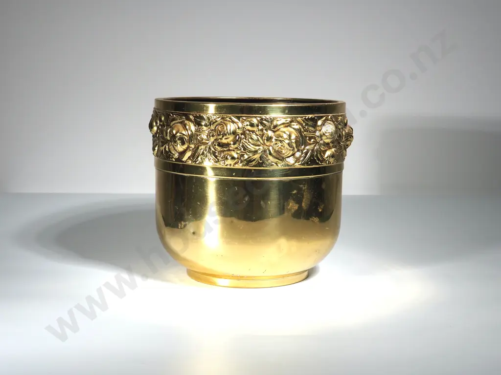 Modern Brass Jardiniere Image 1++