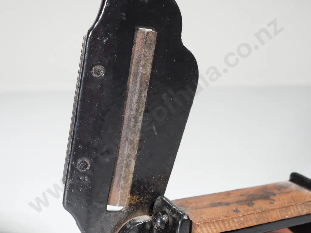 Antique Tabacco Cutter Image 1++
