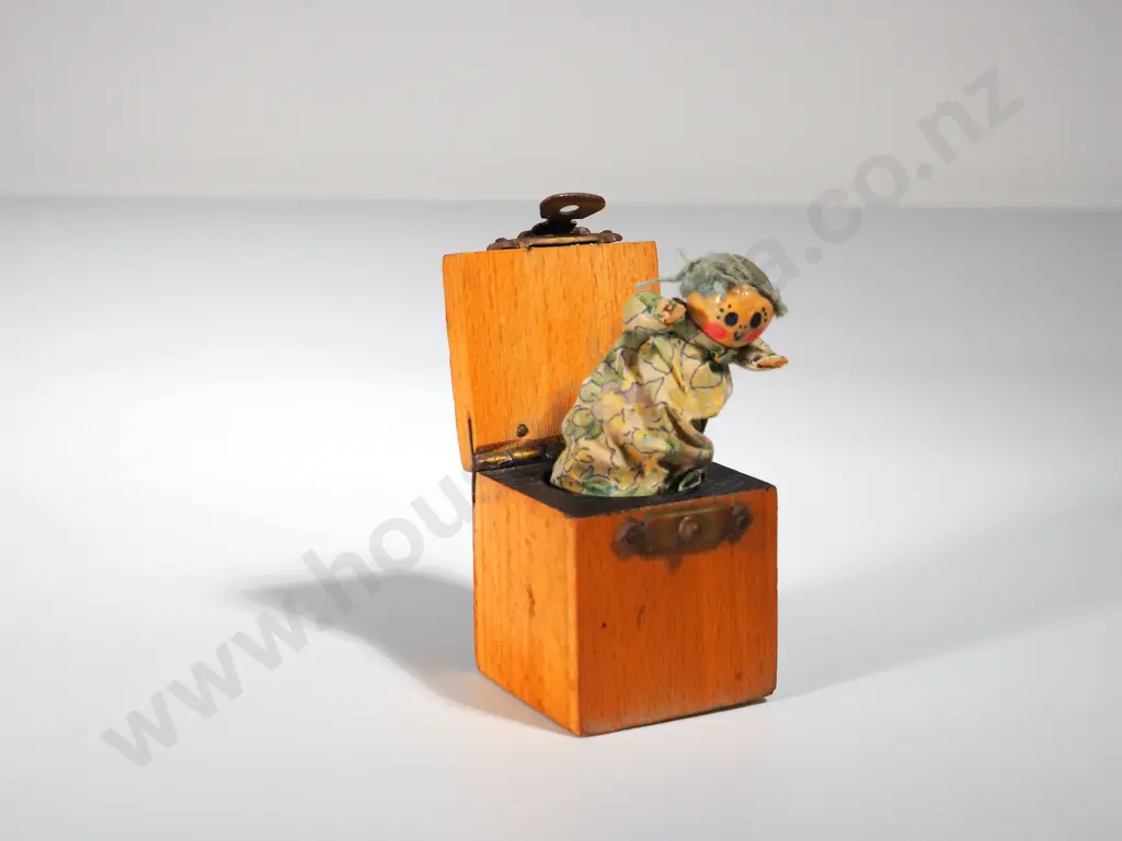 Mid Century Wooden 'Jill in the Box' Image 1++