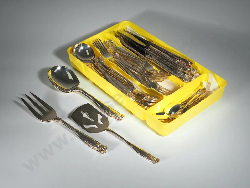 Lot of Grosvenor Laureate S/P Cutlery 6 Place Setting w Extras Image 1++