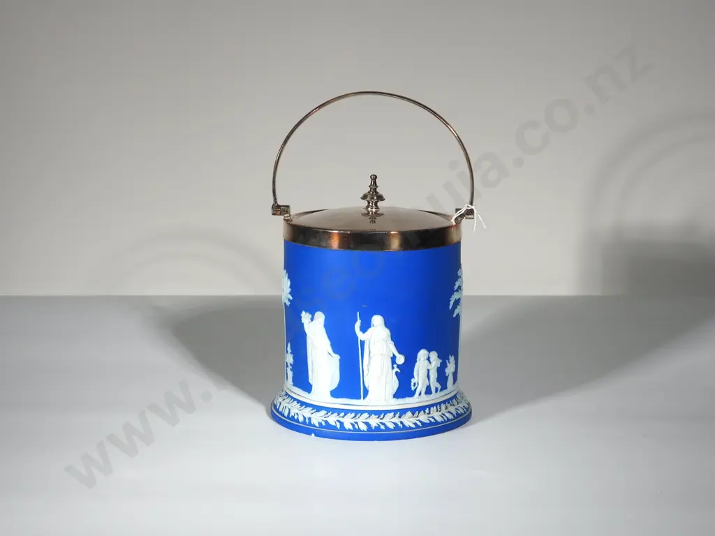 Wedgwood Blue Jasperware Biscuit Barrel Image 1++