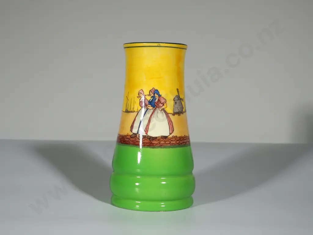 Royal Doulton Vase: Dutch A Harlem Series Image 1++
