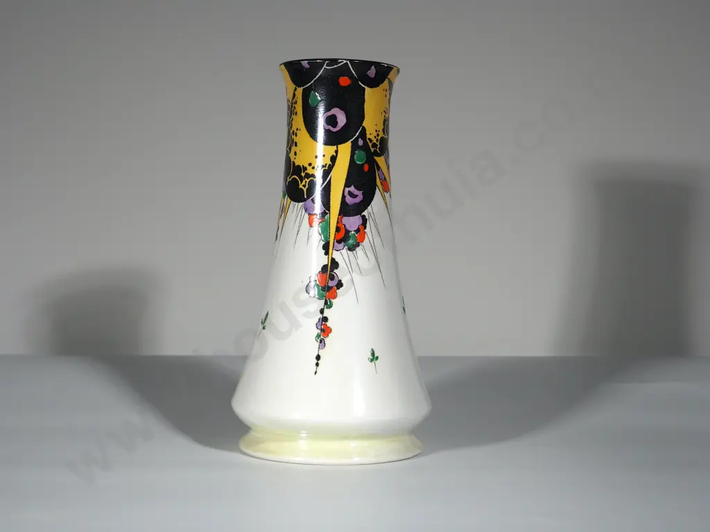 Shelley Pattern Decorative Vase: Balloons & Flashes 1920's Image 1++