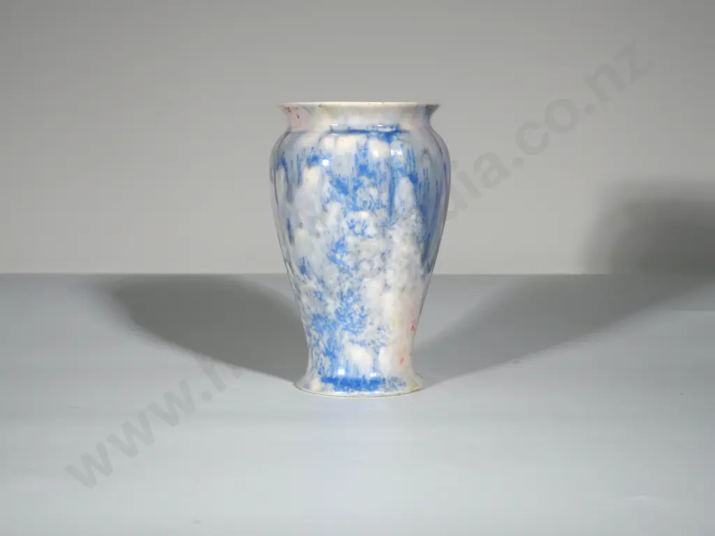 H&K Tunstall Vase Image 1++