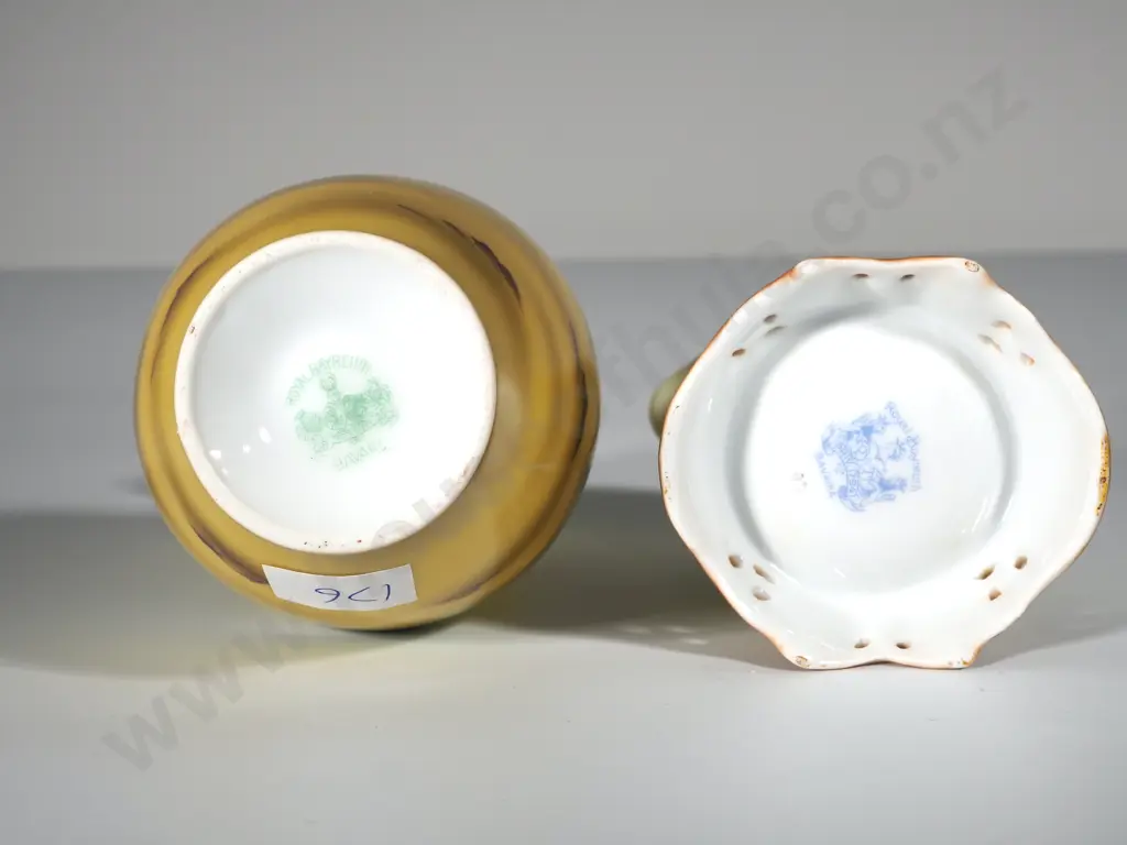 Two Royal Bayreuth Vases Image 1++