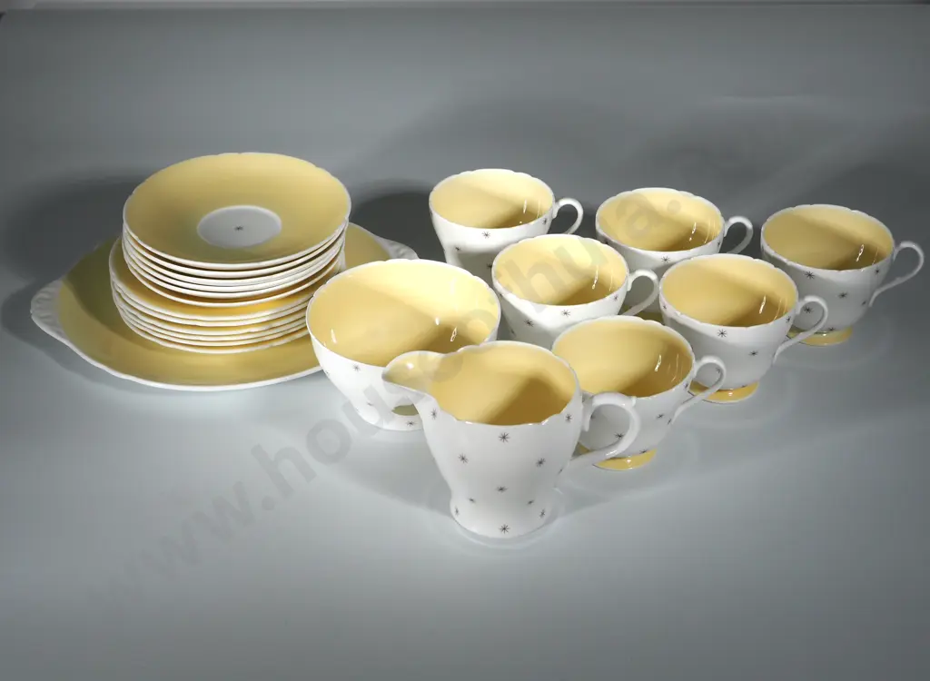 Shelley Pole Star - Six Cups & Saucers, Sugar bowl, Serving Dish & Milk Jug Image 1++