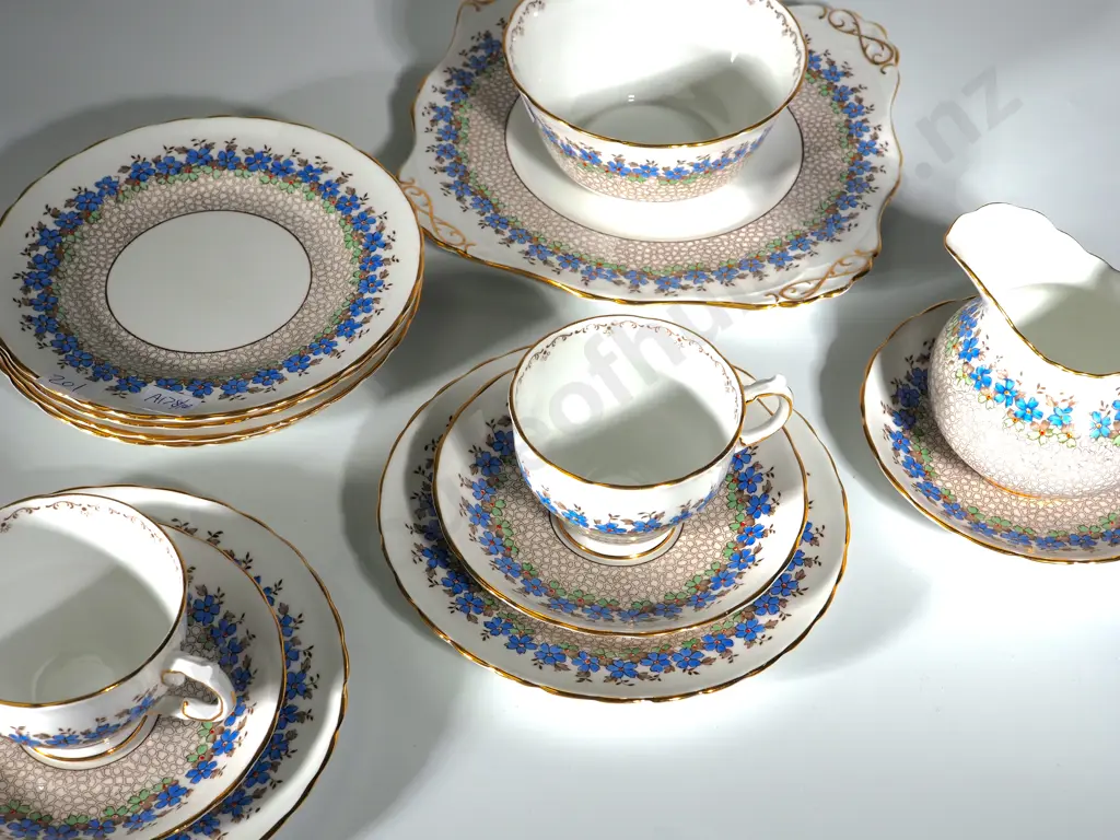 Lot of Vintage Plant Tuscan English Bone China Hand Painted Image 1++