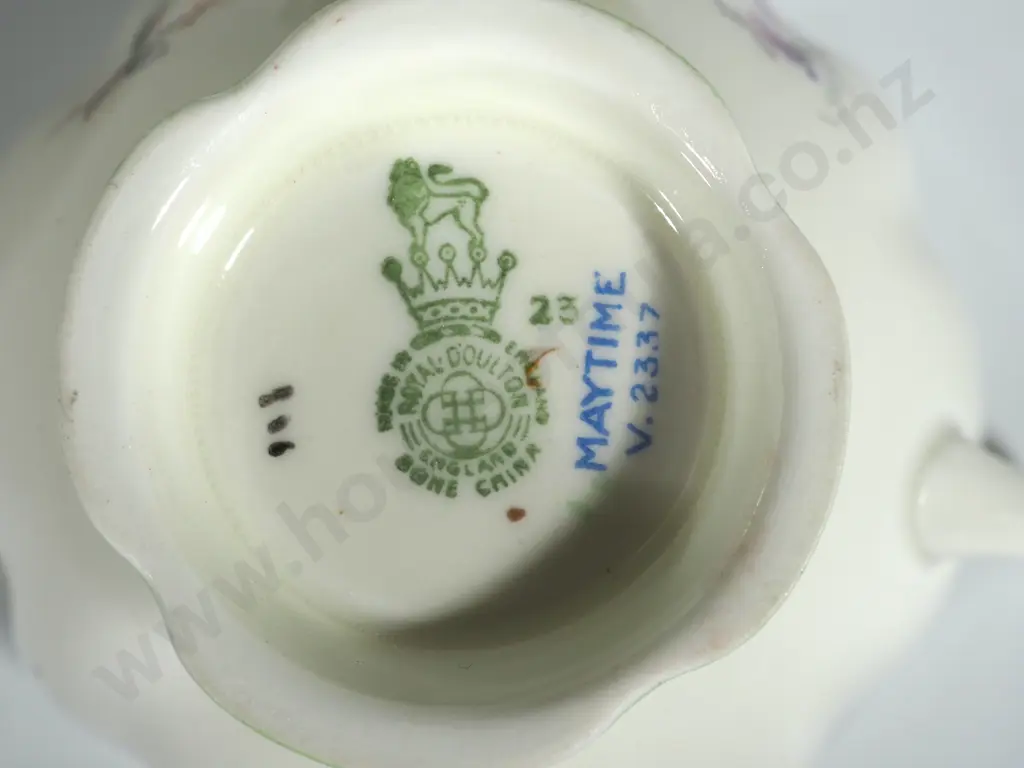 Vintage Royal Doulton Six Piece China Tea Set - Maytime Pattern Image 1++