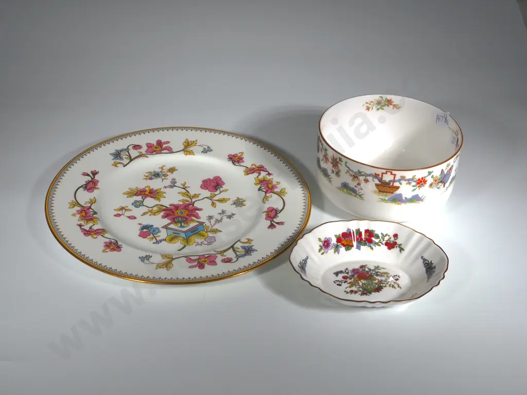 Lot of Three Oriental Motif China Plates Image 1++