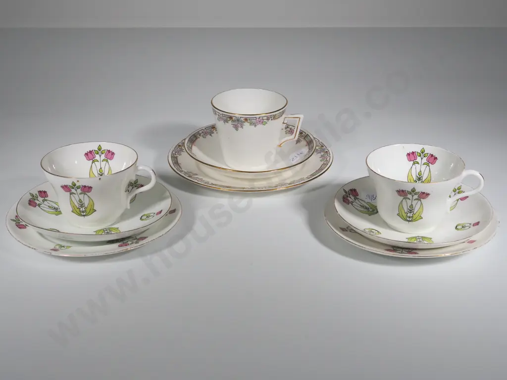 Three Vintage Shelly Trios Image 1++