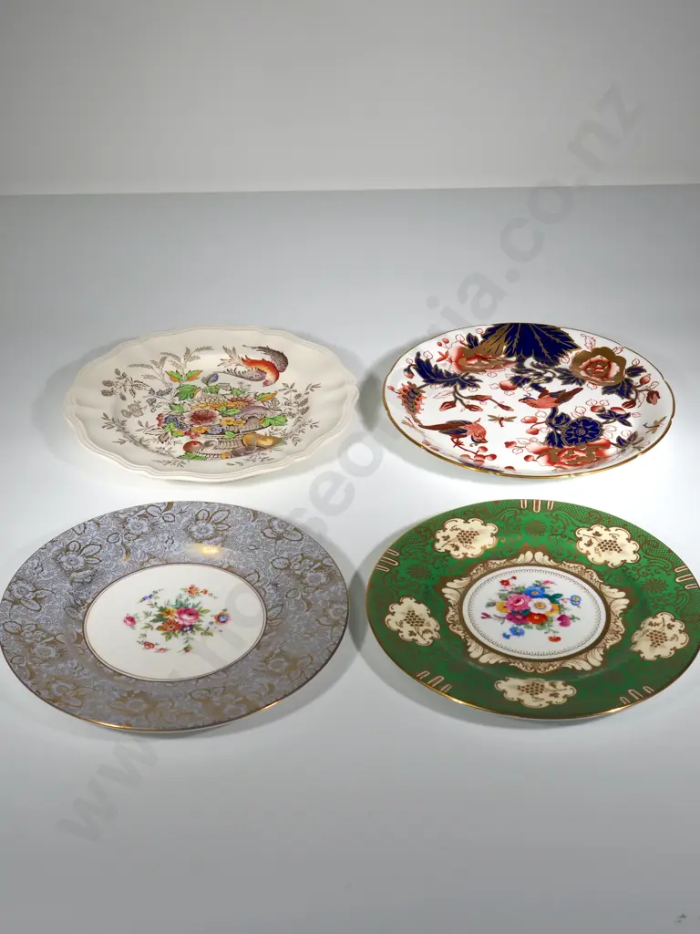 Four Decorative Gold Rimmed Serving Plates Image 1++