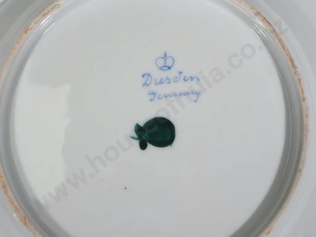 A Lot of Four Gilded Dresden China Plates Image 1++