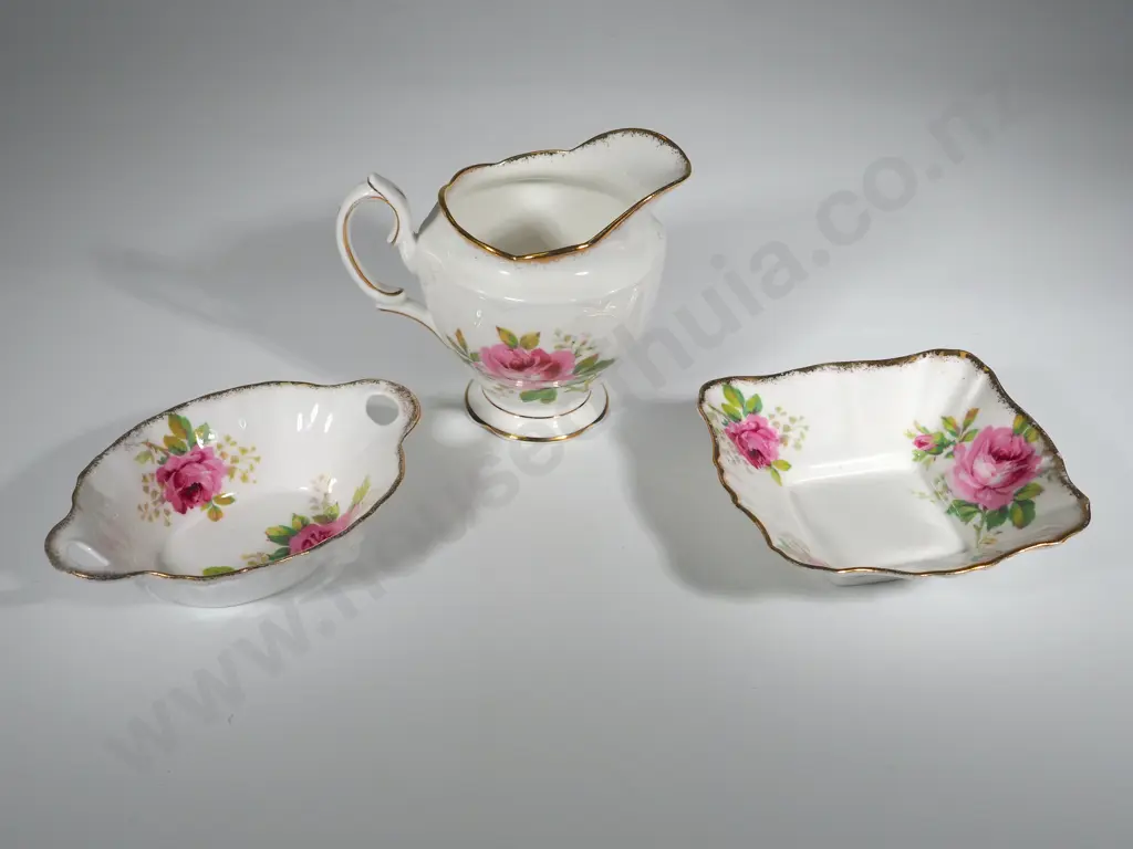 Lot of Two Royal Albert Sweet Dishes & Jug - American Beauty Image 1++