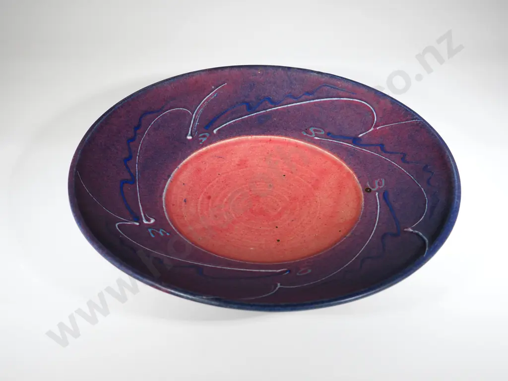 Art Pottery: Gaye Moreton Decorative Shallow Bowl Image 1++
